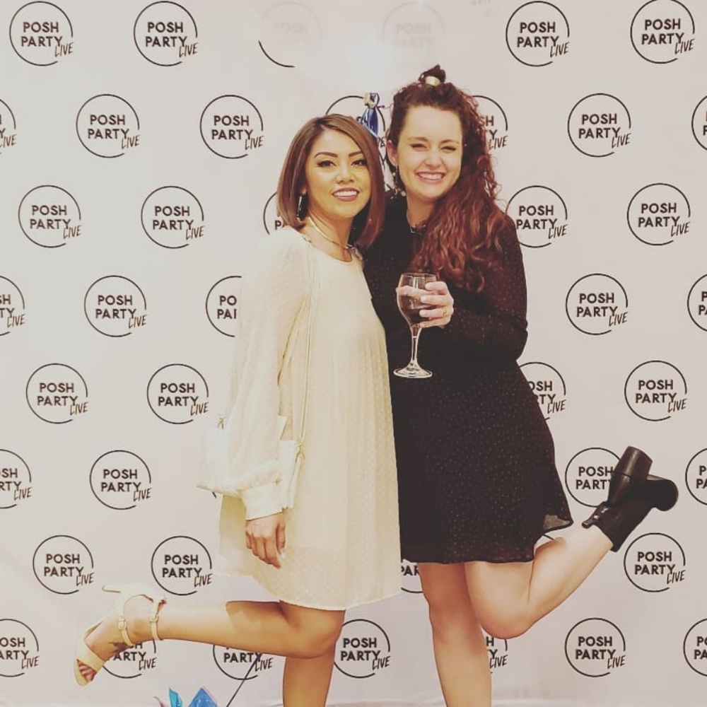 Hi! I'm Adrienne Jewel 💖💎🦋 - Picture 5 of 8